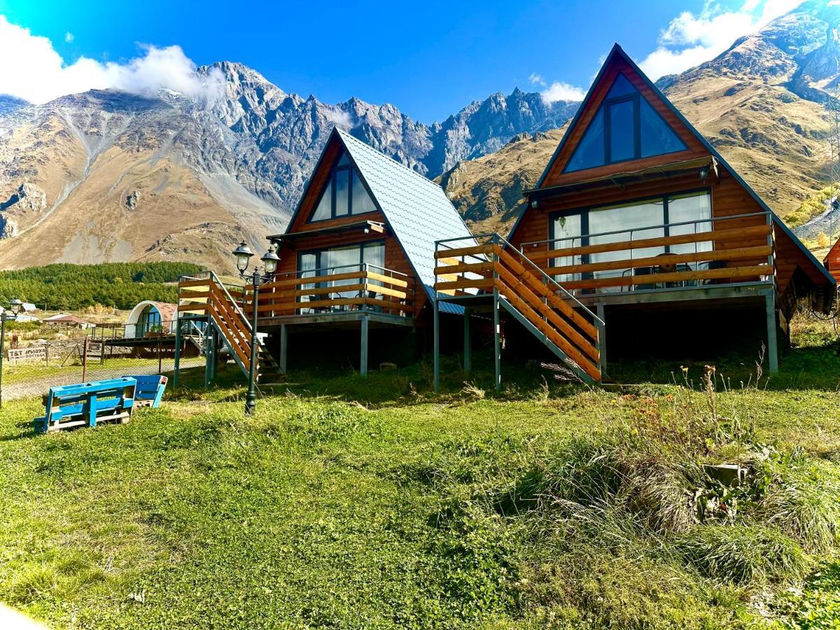 T&T Cottage Kazbegi Exterior foto